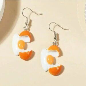 ⭐️❤️ FREE Eggs Breakfast Vaca Chic Drop Hipster Hippie Artsy Deco Pop Earrings